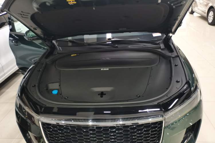 Used Li Auto ONE 2021 Extended-Range 6-Seater Version Engine Bay