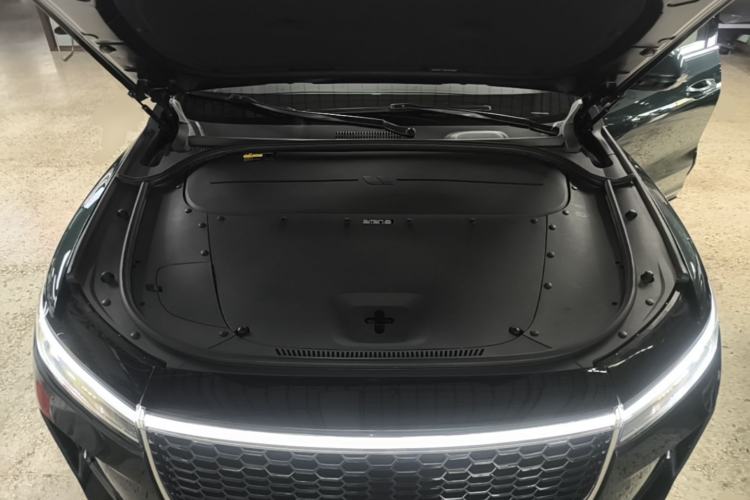 Used Li Auto ONE 2021 Extended-Range 6-Seater Version Engine Bay