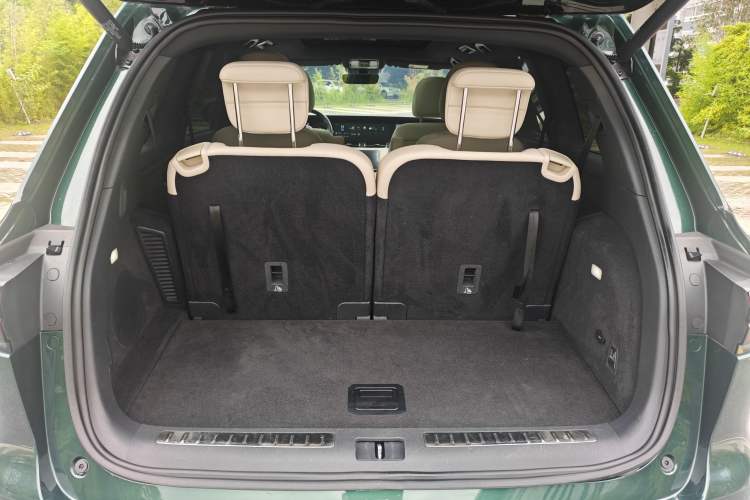 Used Li Auto ONE 2021 Extended-Range 6-Seater Version Exterior 10