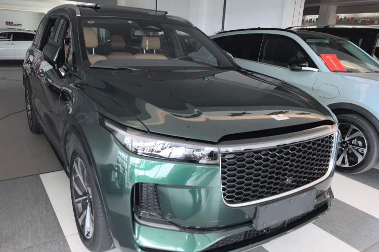 Used Li Auto ONE 2021 Extended-Range 6-Seater Version Exterior 2