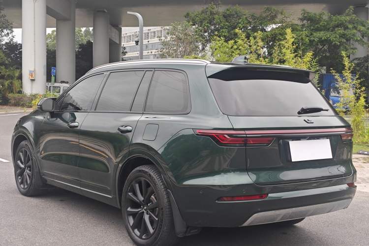Used Li Auto ONE 2021 Extended-Range 6-Seater Version Exterior 2