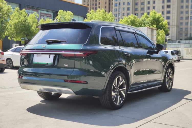 Used Li Auto ONE 2021 Extended-Range 6-Seater Version Exterior 2