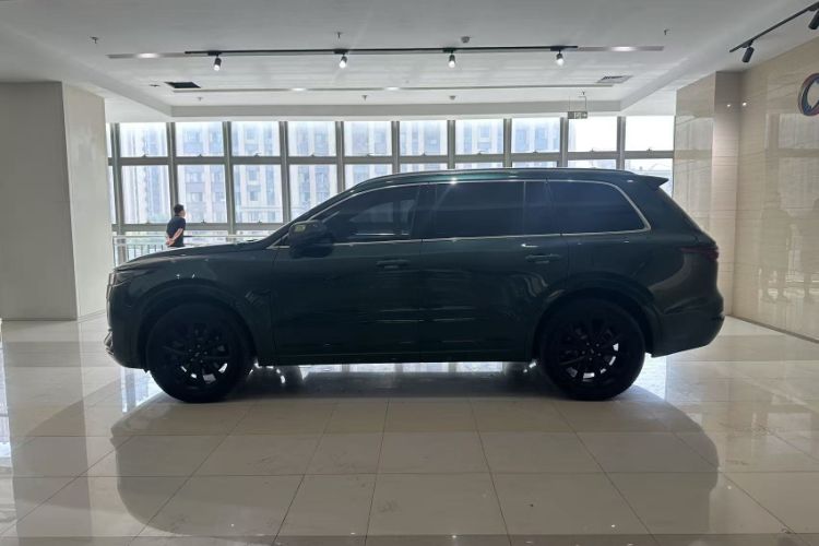 Used Li Auto ONE 2021 Extended-Range 6-Seater Version Exterior 3