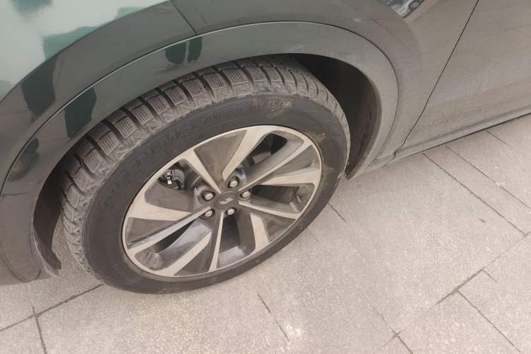 Used Li Auto ONE 2021 Extended-Range 6-Seater Version Exterior 3