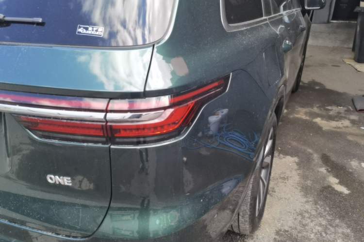 Used Li Auto ONE 2021 Extended-Range 6-Seater Version Exterior 3