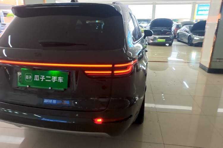Used Li Auto ONE 2021 Extended-Range 6-Seater Version Exterior 3