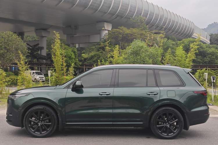 Used Li Auto ONE 2021 Extended-Range 6-Seater Version Exterior 3