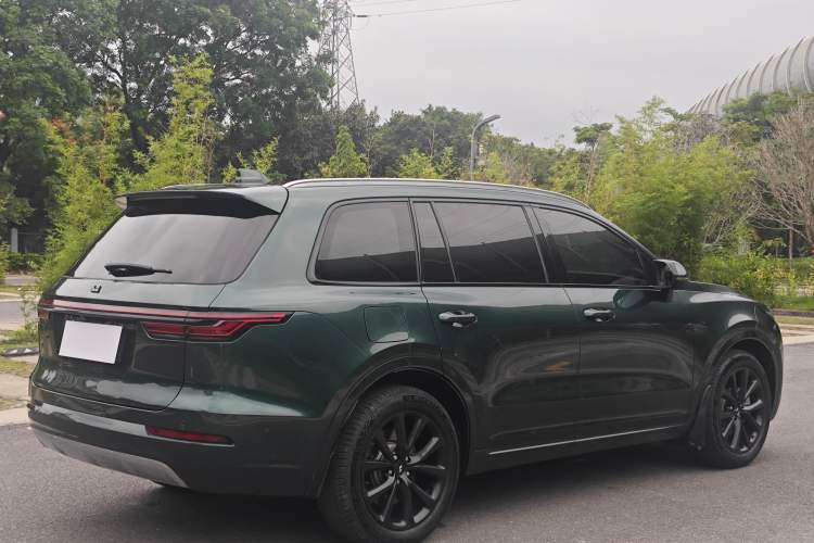 Used Li Auto ONE 2021 Extended-Range 6-Seater Version Exterior 4