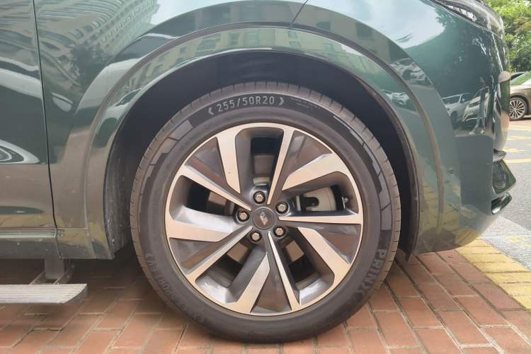 Used Li Auto ONE 2021 Extended-Range 6-Seater Version Exterior 7