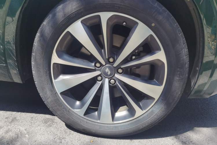 Used Li Auto ONE 2021 Extended-Range 6-Seater Version Exterior 7
