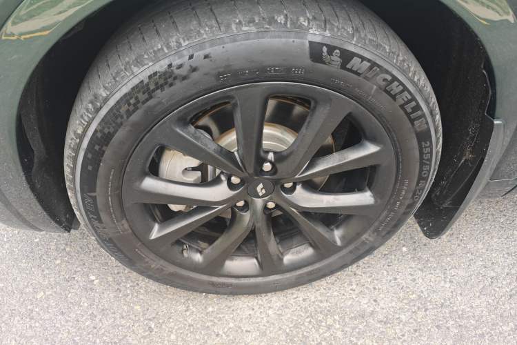 Used Li Auto ONE 2021 Extended-Range 6-Seater Version Exterior 9
