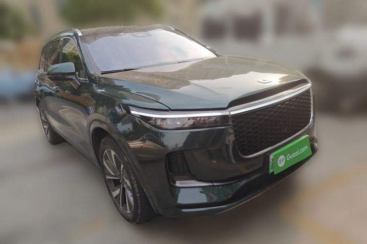 Used Li Auto ONE 2021 Extended-Range 6-Seater Version Front Right 45 Deg