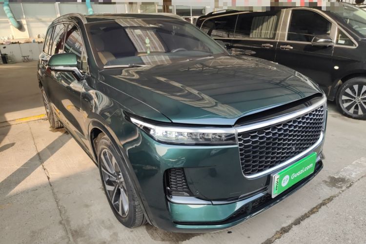 Used Li Auto ONE 2021 Extended-Range 6-Seater Version Front Right 45 Deg