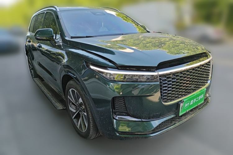 Used Li Auto ONE 2021 Extended-Range 6-Seater Version Front Right 45 Deg