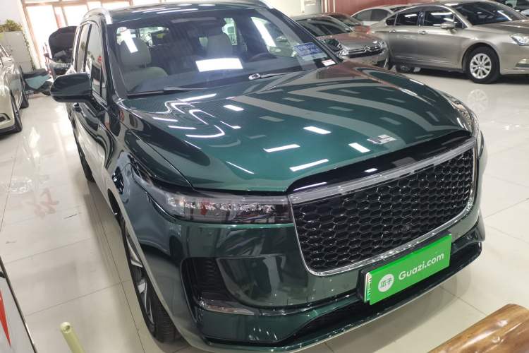 Used Li Auto ONE 2021 Extended-Range 6-Seater Version Front Right 45 Deg