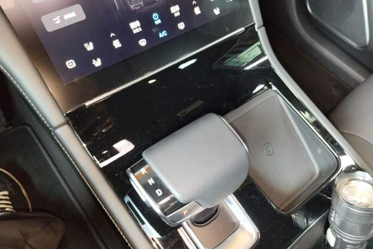 Used Li Auto ONE 2021 Extended-Range 6-Seater Version Gear Lever