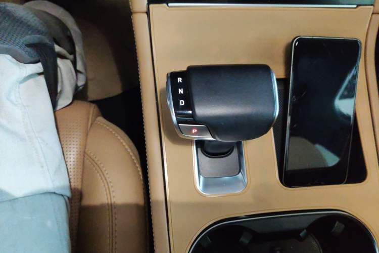 Used Li Auto ONE 2021 Extended-Range 6-Seater Version Gear Lever