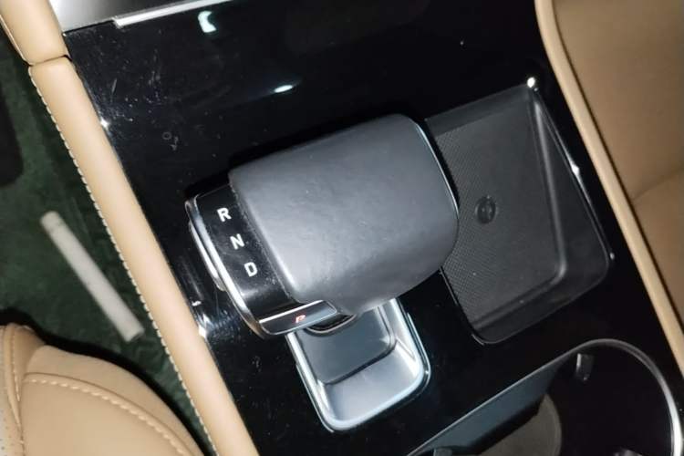 Used Li Auto ONE 2021 Extended-Range 6-Seater Version Gear Lever