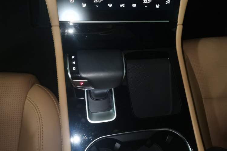 Used Li Auto ONE 2021 Extended-Range 6-Seater Version Gear Lever