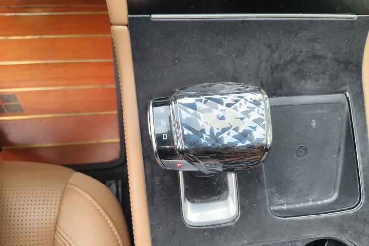 Used Li Auto ONE 2021 Extended-Range 6-Seater Version Gear Lever