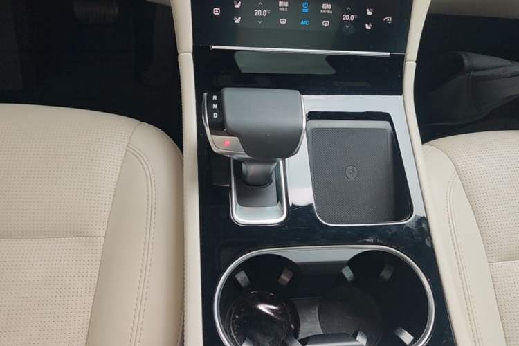 Used Li Auto ONE 2021 Extended-Range 6-Seater Version Gear Lever