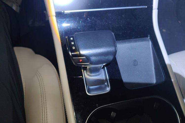 Used Li Auto ONE 2021 Extended-Range 6-Seater Version Gear Lever