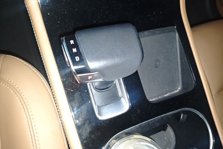 Used Li Auto ONE 2021 Extended-Range 6-Seater Version Gear Lever