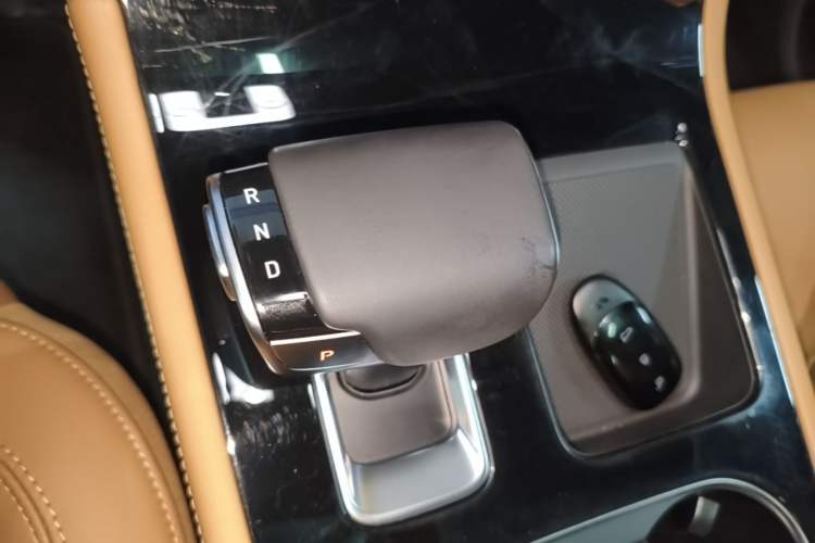Used Li Auto ONE 2021 Extended-Range 6-Seater Version Gear Lever