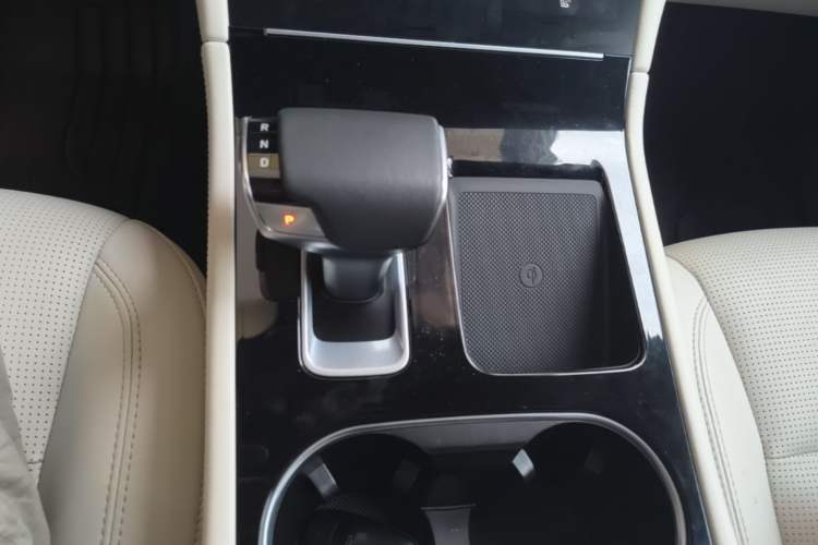 Used Li Auto ONE 2021 Extended-Range 6-Seater Version Gear Lever
