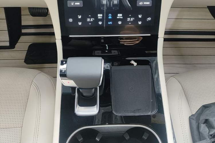 Used Li Auto ONE 2021 Extended-Range 6-Seater Version Gear Lever