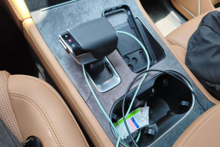Used Li Auto ONE 2021 Extended-Range 6-Seater Version Gear Lever