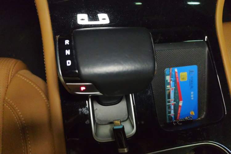 Used Li Auto ONE 2021 Extended-Range 6-Seater Version Gear Lever