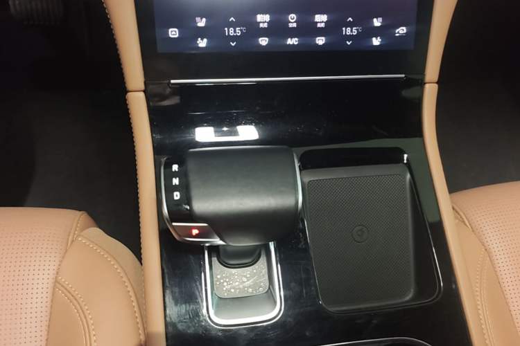 Used Li Auto ONE 2021 Extended-Range 6-Seater Version Gear Lever