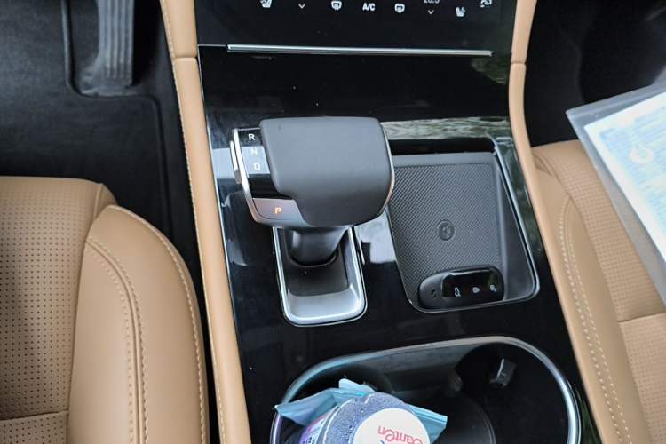 Used Li Auto ONE 2021 Extended-Range 6-Seater Version Gear Lever