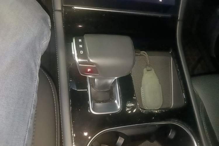 Used Li Auto ONE 2021 Extended-Range 6-Seater Version Gear Lever