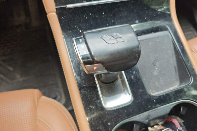 Used Li Auto ONE 2021 Extended-Range 6-Seater Version Gear Lever
