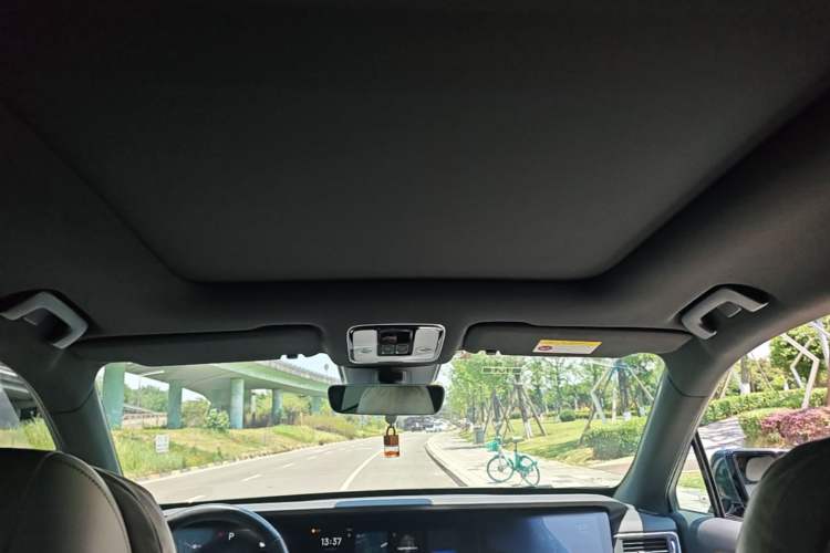 Used Li Auto ONE 2021 Extended-Range 6-Seater Version Headliner