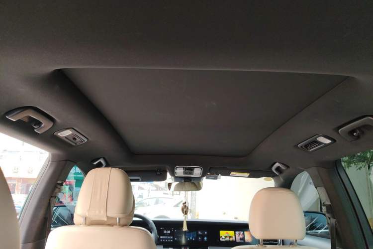Used Li Auto ONE 2021 Extended-Range 6-Seater Version Headliner