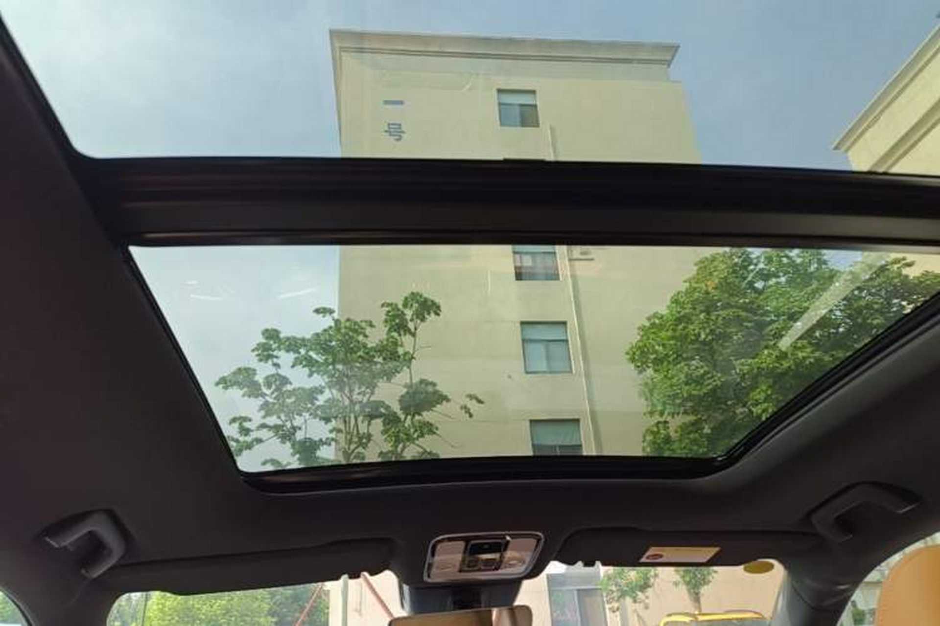Used Li Auto ONE 2021 Extended-Range 6-Seater Version Headliner