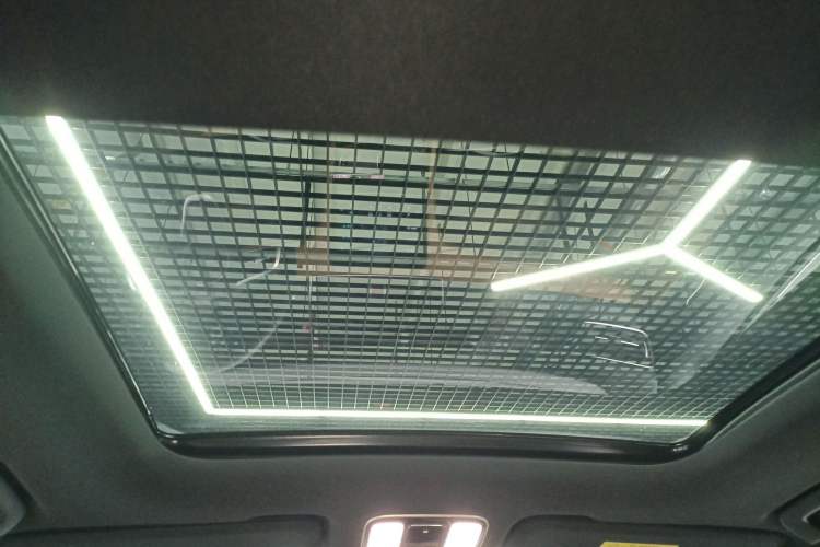 Used Li Auto ONE 2021 Extended-Range 6-Seater Version Headliner