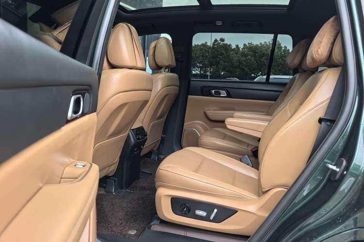 Used Li Auto ONE 2021 Extended-Range 6-Seater Version Interior 2