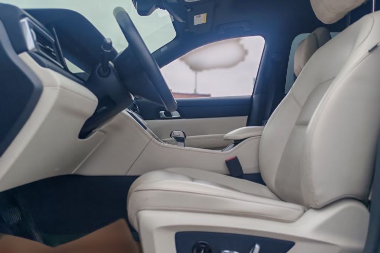 Used Li Auto ONE 2021 Extended-Range 6-Seater Version Interior 2