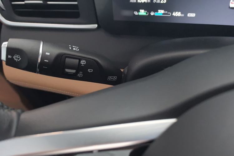 Used Li Auto ONE 2021 Extended-Range 6-Seater Version Interior 5