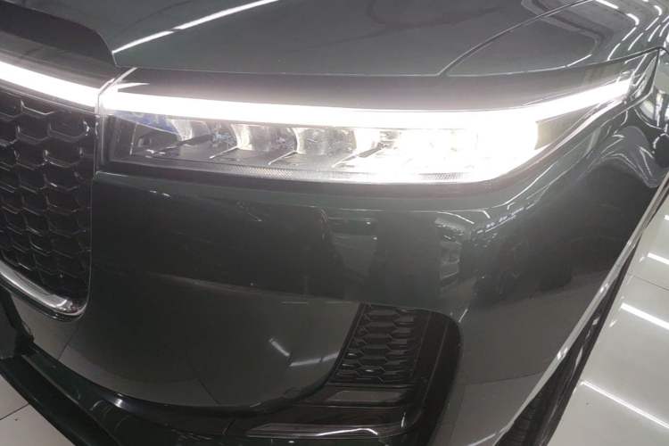 Used Li Auto ONE 2021 Extended-Range 6-Seater Version Left Front Headlight