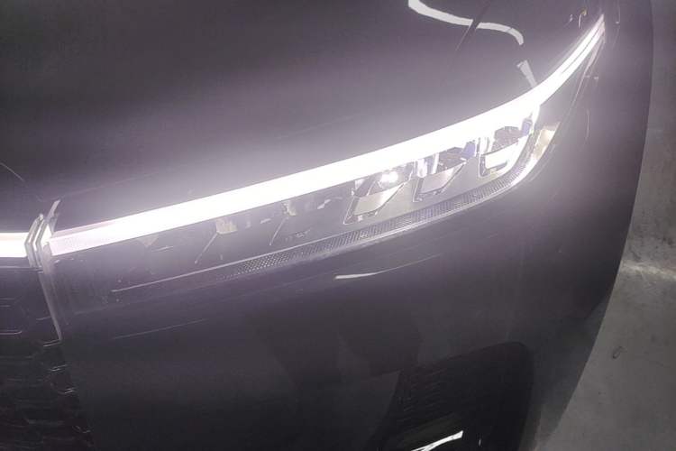 Used Li Auto ONE 2021 Extended-Range 6-Seater Version Left Front Headlight