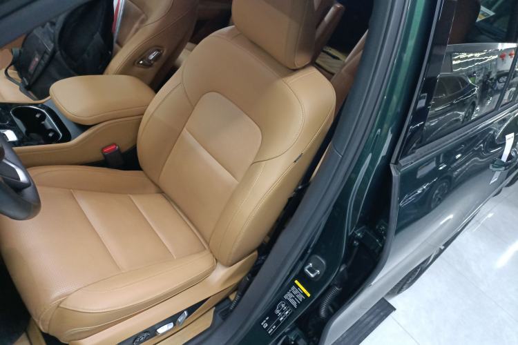 Used Li Auto ONE 2021 Extended-Range 6-Seater Version Left Front Seat