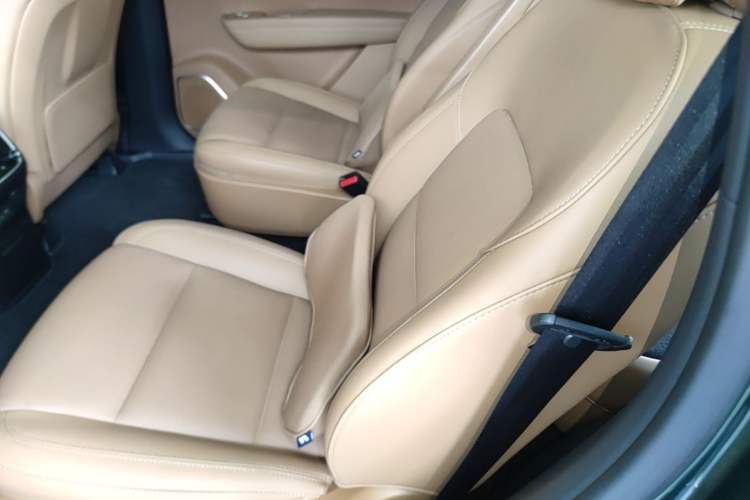 Used Li Auto ONE 2021 Extended-Range 6-Seater Version Left Rear Seat