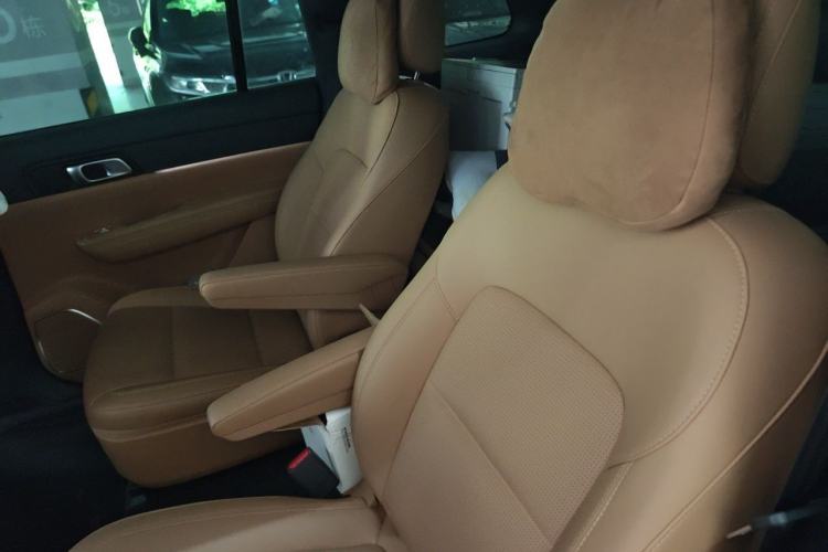 Used Li Auto ONE 2021 Extended-Range 6-Seater Version Left Rear Seat