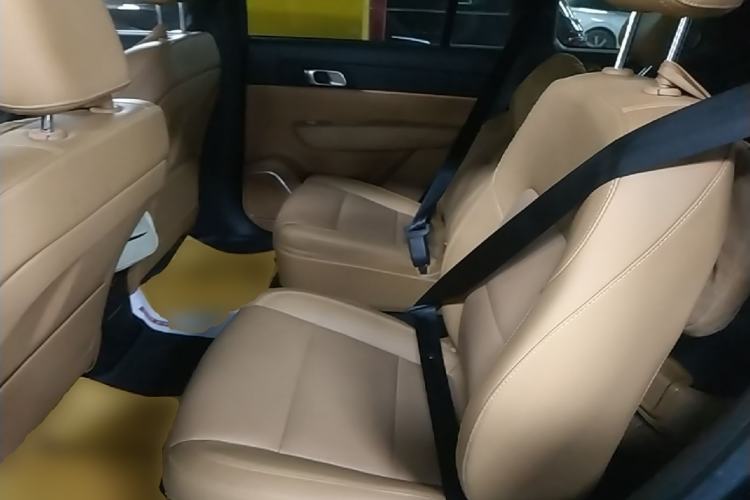 Used Li Auto ONE 2021 Extended-Range 6-Seater Version Left Rear Seat