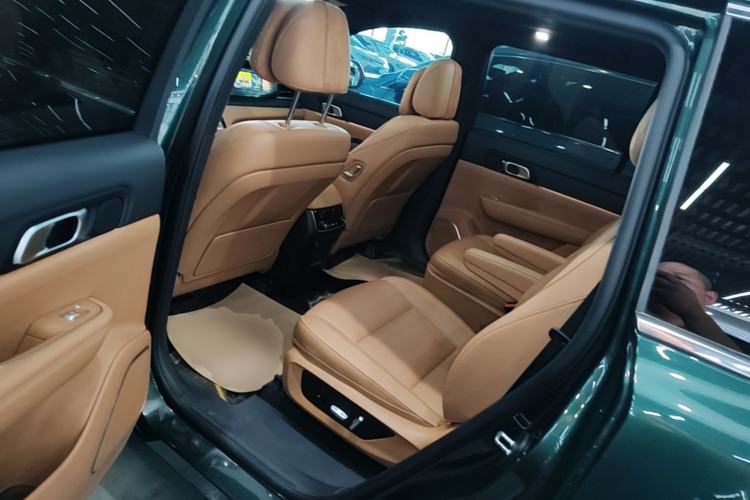 Used Li Auto ONE 2021 Extended-Range 6-Seater Version Left Rear Seat